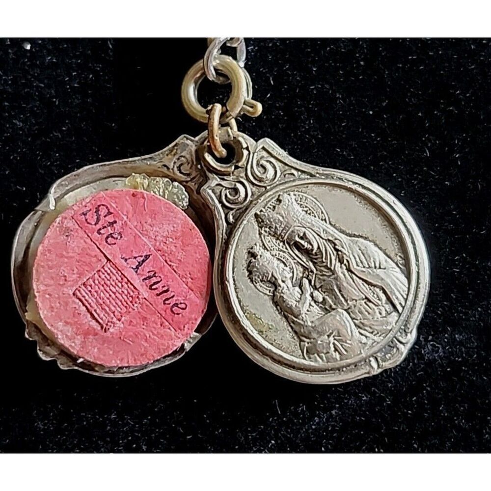 St. Anne de Beaupre Relic Reliquary Sliding Pendant Medal Fertility Healing